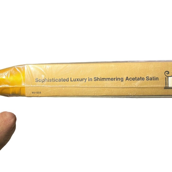 Vintage Chatelaine Satin Full Sized Flat Bed Sheet Golden Sun Gold New old Stock - Picture 3 of 6